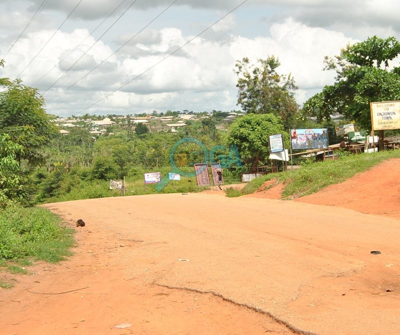Mosa Bus stop, Ota Ogun State