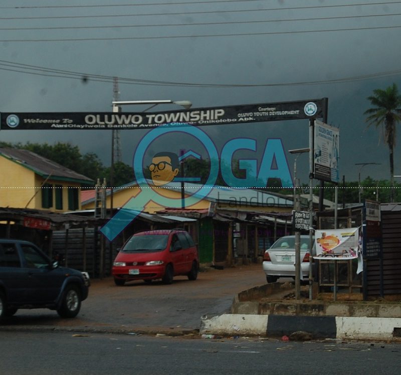 Oluwo Bus stop in Abeokuta, Ogun State