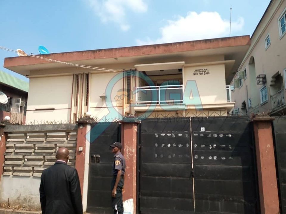 A Detached House For Sale at Surulere, Lagos